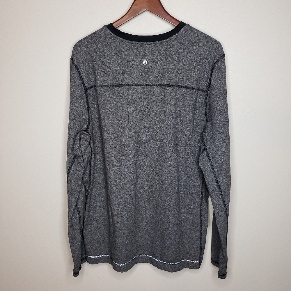 Lululemon Men's Long Sleeve!